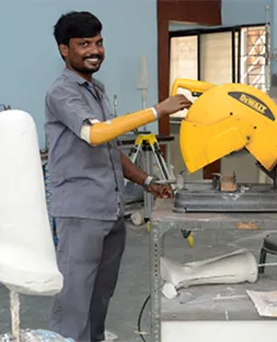 Mahavir Seva Sadan by Rahee to help every physically challenged person